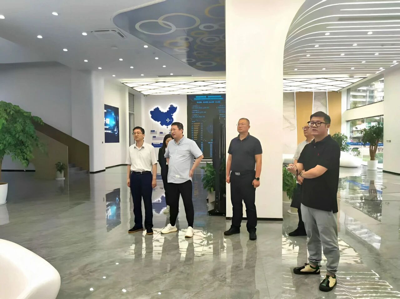 微信图片_20251022152350.jpg 微信图片_20251022152350.jpg